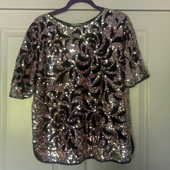 Tops - Vintage sequin blouse